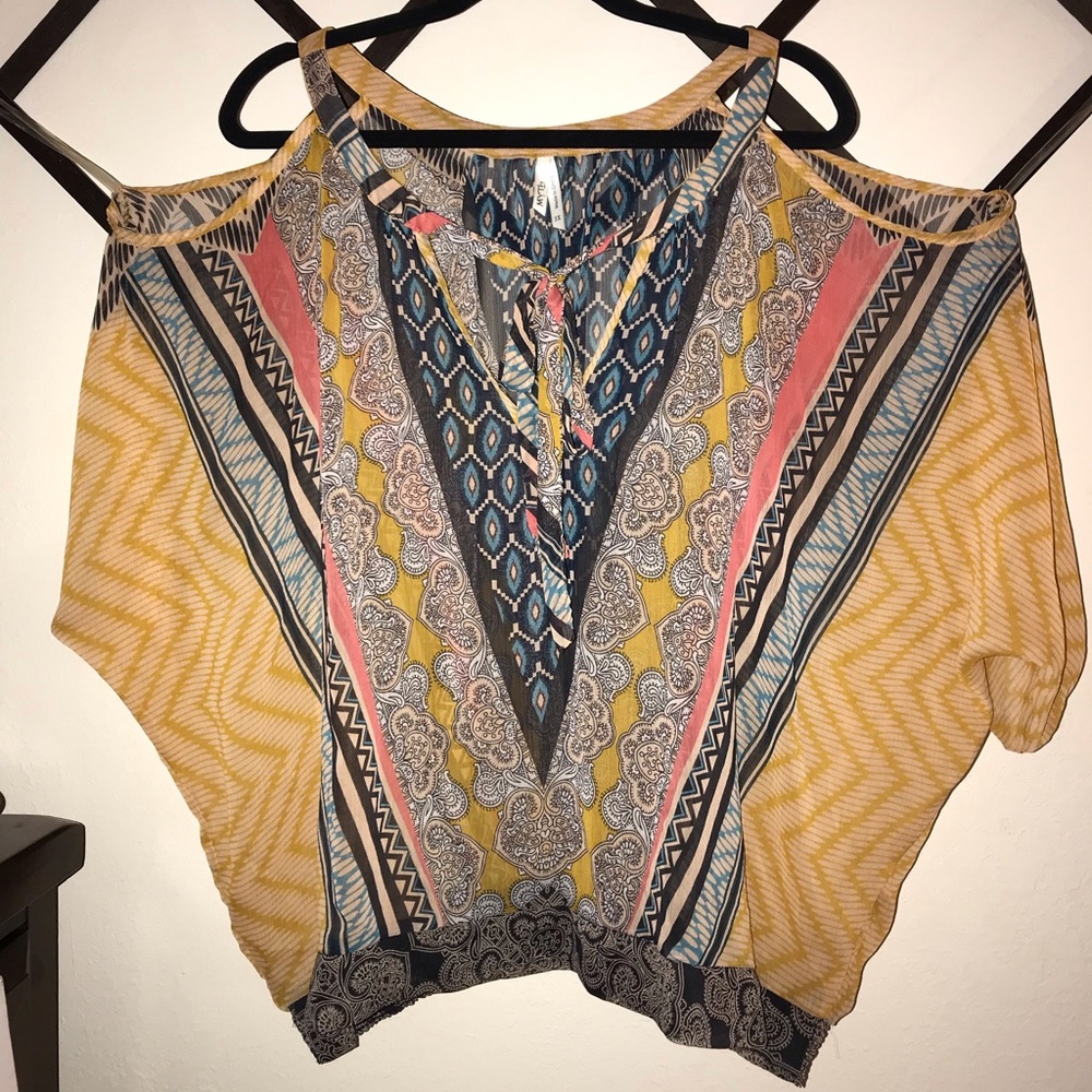 MYTH NYC 3X multi colored Groovy sheer top!
